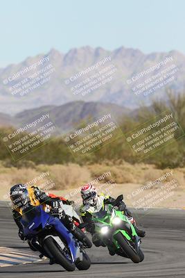 media/Nov-16-2025-Race Pace (Sun) [[8c5fa54630]]/Non Verified Riders (1st 20 Minutes)/2-Turn 10 (1010am)/